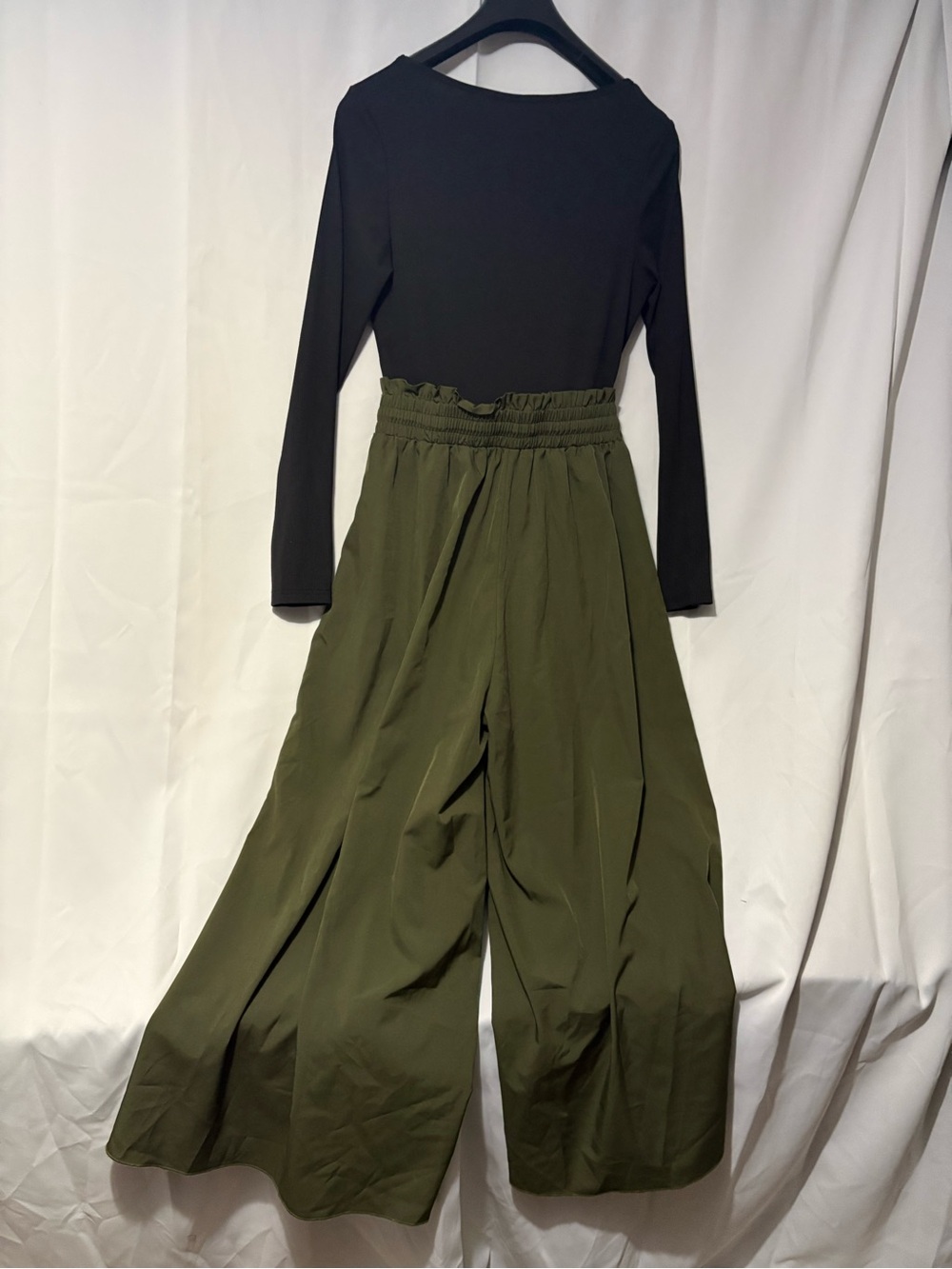 High-Waist Olive Green Wide-Leg Women's Pants with attached top - Picture 2 of 10